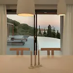 Sundara Estate, Exclusive Seaview With Grand Pool & Direct Access וילה