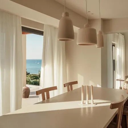 Sundara Estate, Exclusive Seaview With Grand Pool & Direct Access Ratzaklion