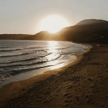 빌라 Sundara Estate, Exclusive Seaview With Grand Pool & Direct Access Ratzaklíon