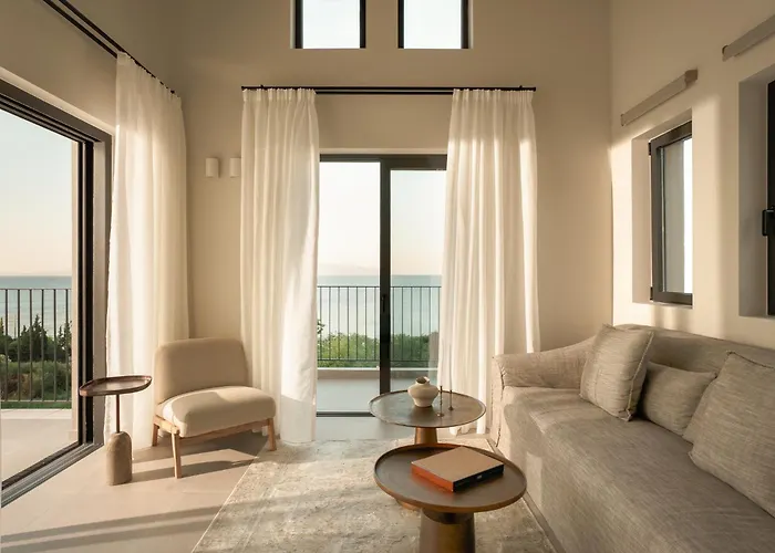 Sundara Estate, Exclusive Seaview With Grand Pool & Direct Access Ratzaklion