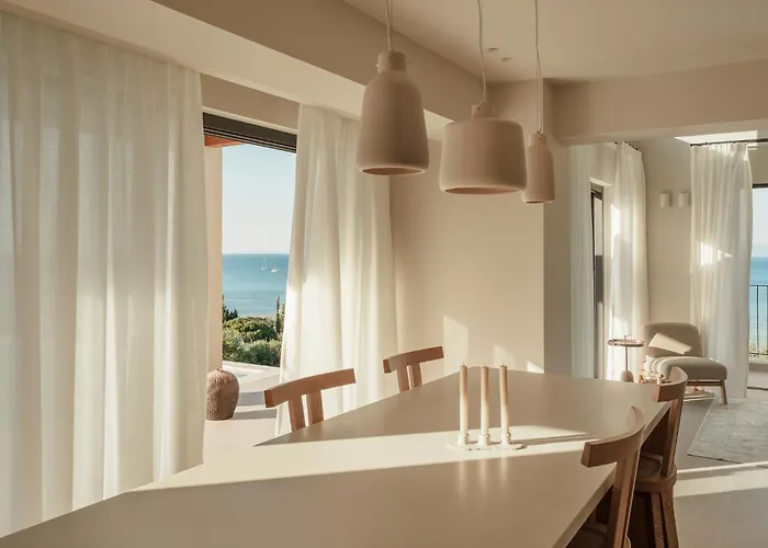 Sundara Estate, Exclusive Seaview With Grand Pool & Direct Access Ratzaklion